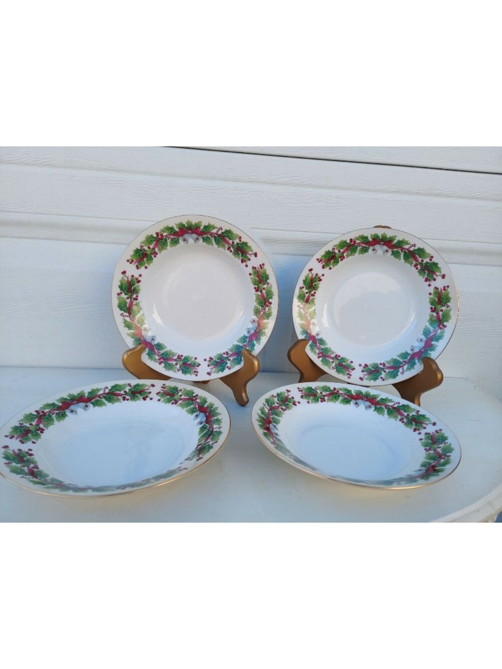 4 Sango Christmas Holly Coupe Soup Bowls